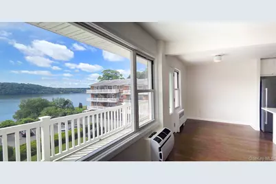 51 Maple Avenue #3B, Hastings on Hudson, NY 10706 - Photo 5