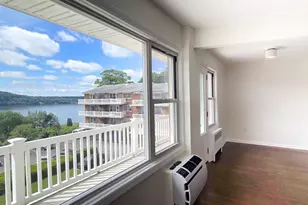 51 Maple Ave, Hastings on Hudson, NY 10706 - Photo 5
