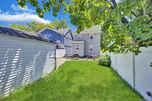 88-54 Winchester Blvd, Queens Village, NY 11427 - Photo 19