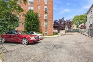 68-15 Selfridge St, Forest Hills, NY 11375 - Photo 23