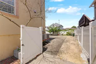 102-05 Davenport Ct, Howard Beach, NY 11414 - Photo 23