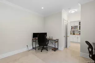 23 Woodbury Rd, Woodbury, NY 11797 - Photo 19