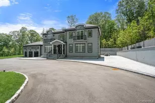 23 Woodbury Rd, Woodbury, NY 11797 - Photo 3