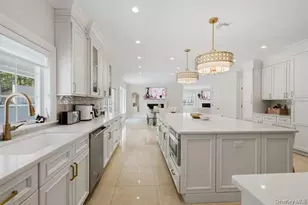 23 Woodbury Rd, Woodbury, NY 11797 - Photo 13