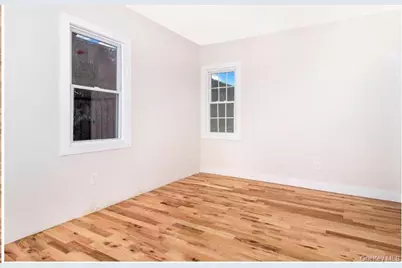 154 Woodworth Avenue, Yonkers, NY 10701 - Photo 5