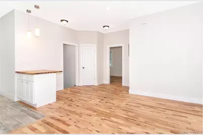 154 Woodworth Avenue, Yonkers, NY 10701 - Photo 7