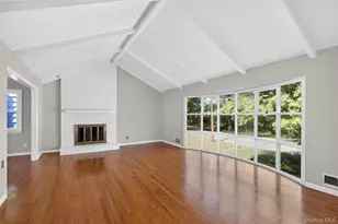 835 Shore Acres Dr, Mamaroneck, NY 10543 - Photo 5