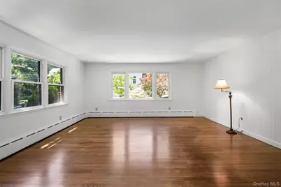 14 Jones Place, White Plains, NY 10606 - Photo 11