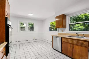 14 Jones Pl, White Plains, NY 10606 - Photo 19