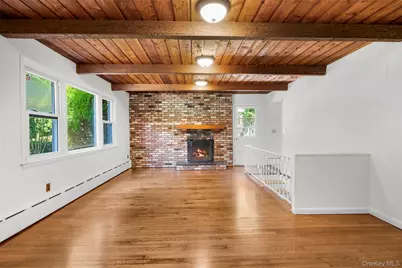 14 Jones Place, White Plains, NY 10606 - Photo 9