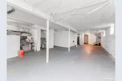 51 Tower Place, Yonkers, NY 10703 - Photo 21