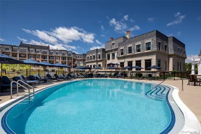 3000 Royal Court #3201, North Hills, NY 11040 - Photo 23