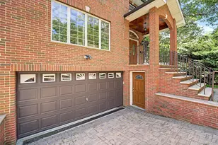 246-12 Cambria Ave, Little Neck, NY 11362 - Photo 3