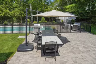 12 Wayne Ct, Westhampton, NY 11977 - Photo 25