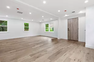 2532 Washington Ave, Oceanside, NY 11572 - Photo 9