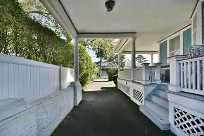 101 Wallace Street, Freeport, NY 11520 - Photo 15
