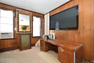 101 Wallace Street, Freeport, NY 11520 - Photo 13