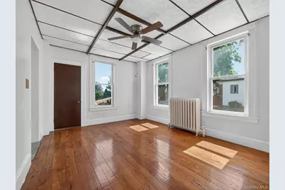 21 Sharp Street, Haverstraw, NY 10927 - Photo 9