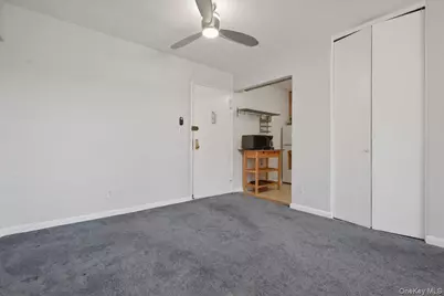 100 Brooklyn Avenue #4V, Freeport, NY 11520 - Photo 7
