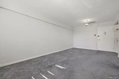 100 Brooklyn Avenue #4V, Freeport, NY 11520 - Photo 9
