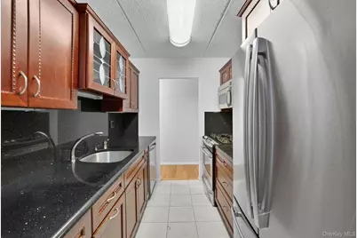 4 Consulate Drive #3C, Tuckahoe, NY 10707 - Photo 11
