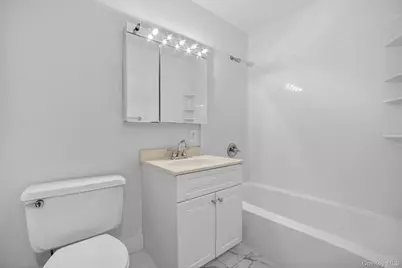 4 Consulate Drive #3C, Tuckahoe, NY 10707 - Photo 15