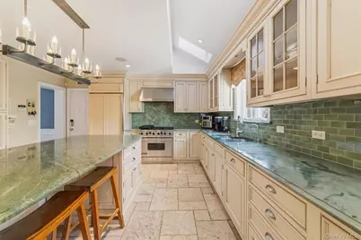 185 Old Wilmot Road, Scarsdale, NY 10583 - Photo 15