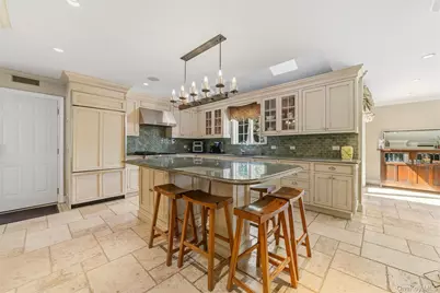 185 Old Wilmot Road, Scarsdale, NY 10583 - Photo 13