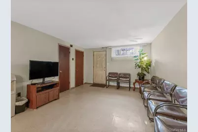 145-14 Rockaway Boulevard, Jamaica, NY 11436 - Photo 5