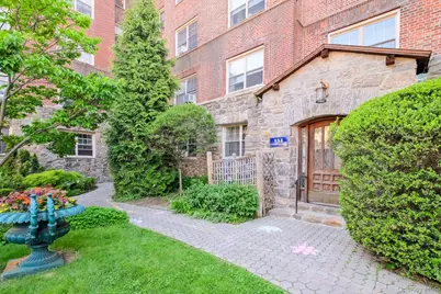 151 Centre Avenue #5C, New Rochelle, NY 10805 - Photo 3