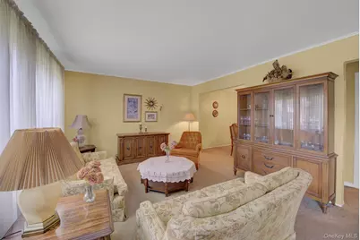 130 Abbey Street, Massapequa Park, NY 11762 - Photo 3