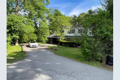 2 Troy Place, Patterson, NY 12563 - Photo 3