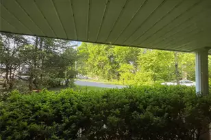 2 Troy Pl, Patterson, NY 12563 - Photo 15