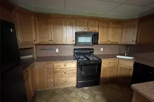 2 Troy Pl, Patterson, NY 12563 - Photo 29