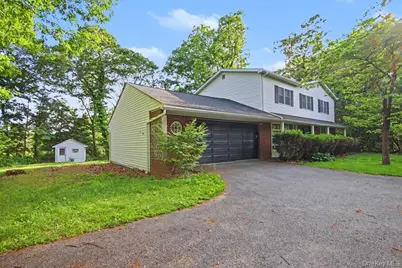 2 Troy Place, Patterson, NY 12563 - Photo 3