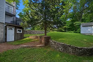 2 Troy Pl, Patterson, NY 12563 - Photo 5
