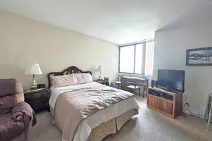 27110 Grand Central Pkwy, Floral Park, NY 11005 - Photo 11
