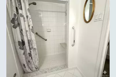 271-10 Grand Central Parkway #16S, Floral Park, NY 11005 - Photo 13