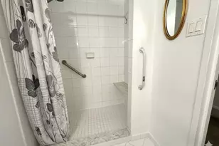 27110 Grand Central Pkwy, Floral Park, NY 11005 - Photo 13