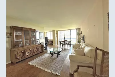 271-10 Grand Central Parkway #16S, Floral Park, NY 11005 - Photo 3