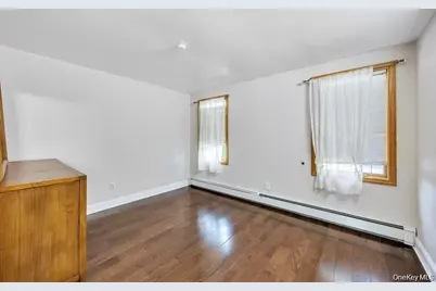 30 A Andover Lane, Hicksville, NY 11801 - Photo 21