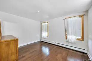 30 A Andover Ln, Hicksville, NY 11801 - Photo 21