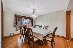 30 A Andover Ln, Hicksville, NY 11801 - Photo 9