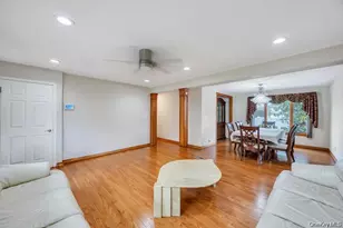 30 A Andover Ln, Hicksville, NY 11801 - Photo 13