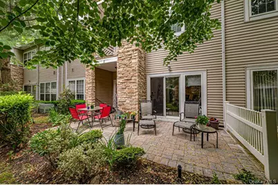 34 Carriage Lane, Plainview, NY 11803 - Photo 15
