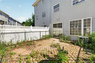 93 Admiral Ct, Bronx, NY 10473 - Photo 39