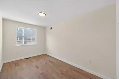 93 Admiral Court, Bronx, NY 10473 - Photo 35