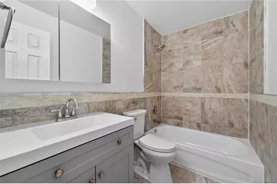 93 Admiral Court, Bronx, NY 10473 - Photo 35