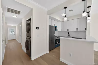 93 Admiral Court, Bronx, NY 10473 - Photo 27