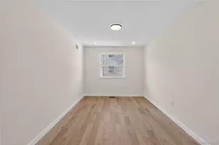 93 Admiral Ct, Bronx, NY 10473 - Photo 33